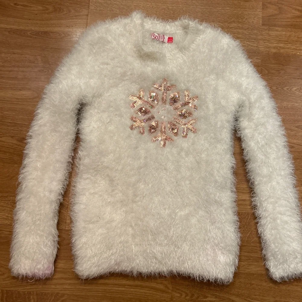 Sweater - Picture 1 of 3